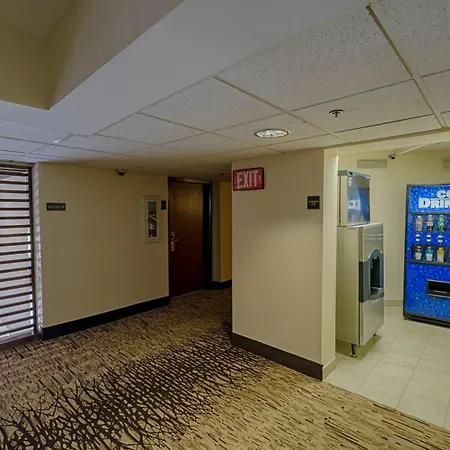 Red Roof Inn Plus+ Houston - Energy Corridor-2